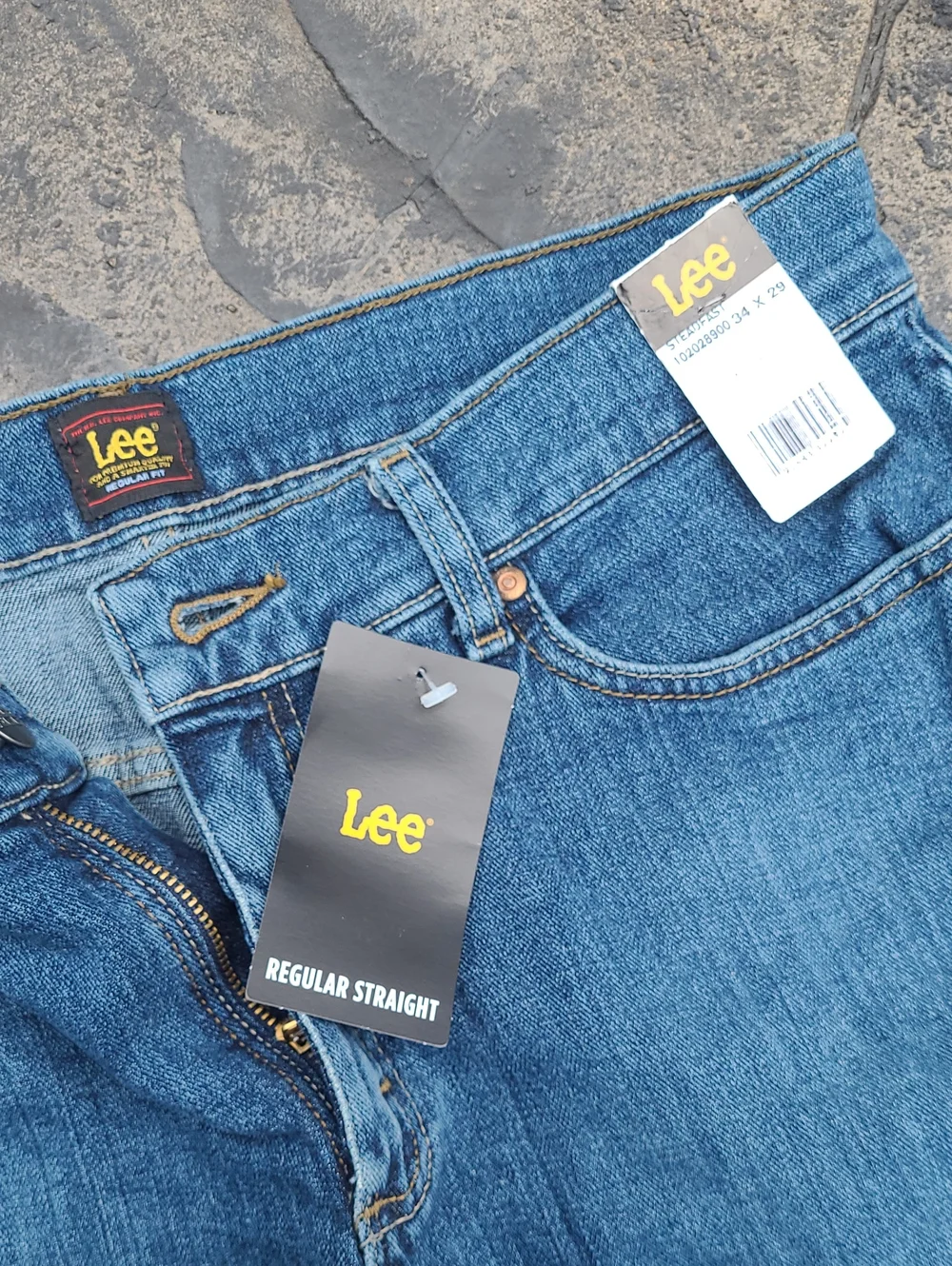 NWT! Mens Lee Steadfast 34 x 29 Straight Leg Blue Denim Jeans